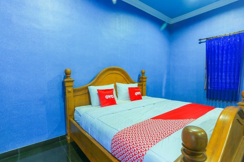 Hostal Oyo 1774 Griya Dahlia