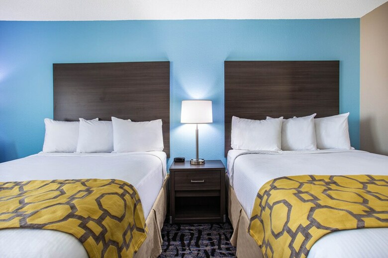 Hotel Baymont By Wyndham Joliet