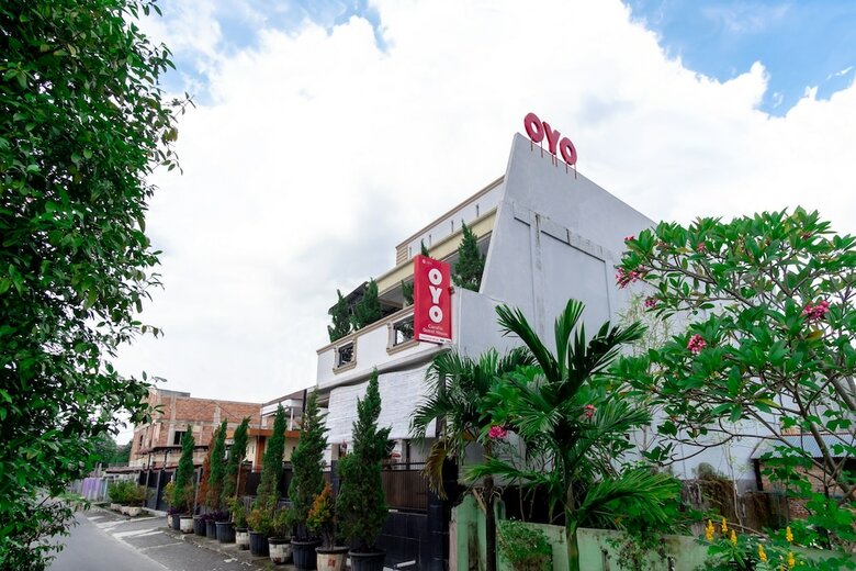 Hotel Oyo 1371 Carofin Guest House