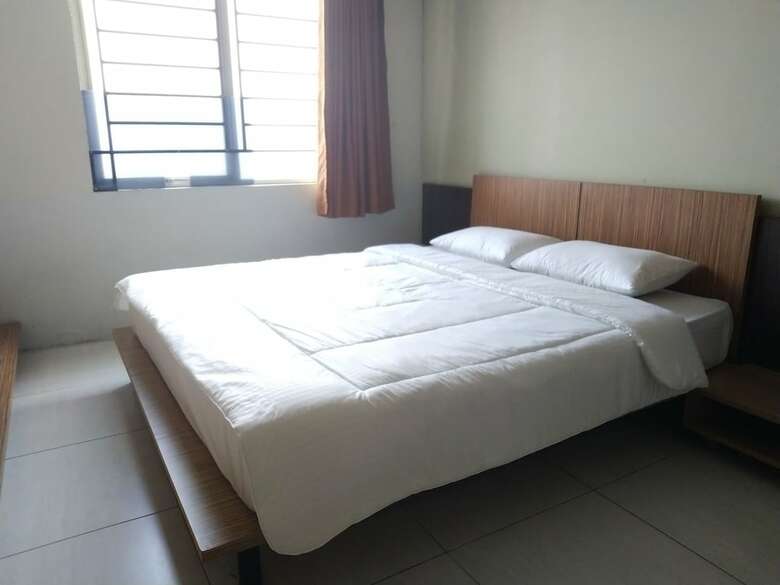 Hostal Oyo 1453 Kamarku