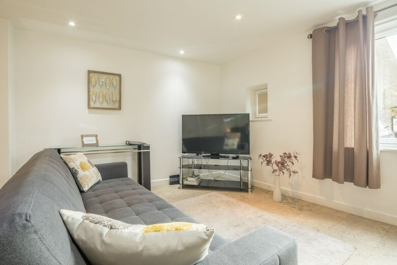 Mill Apartment