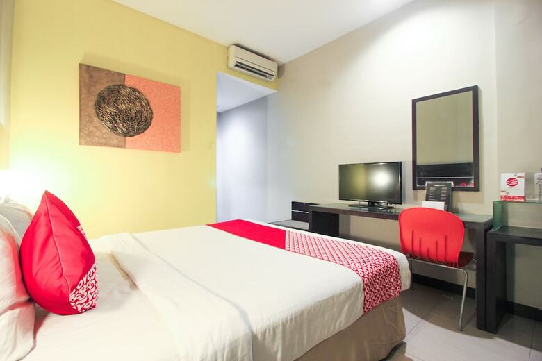 Oyo 1729 I-shine Hotel