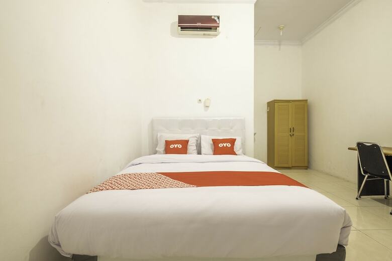 Hotel Oyo 2121 Pondok Nazwa