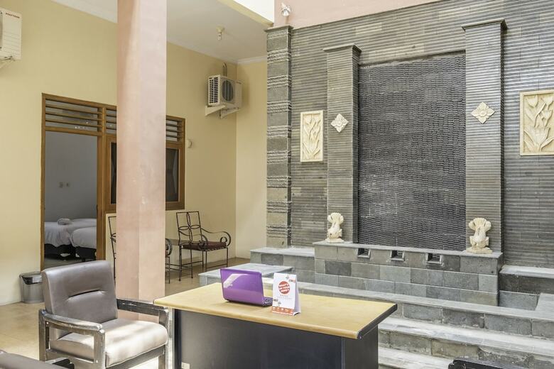 Hotel Oyo 2121 Pondok Nazwa