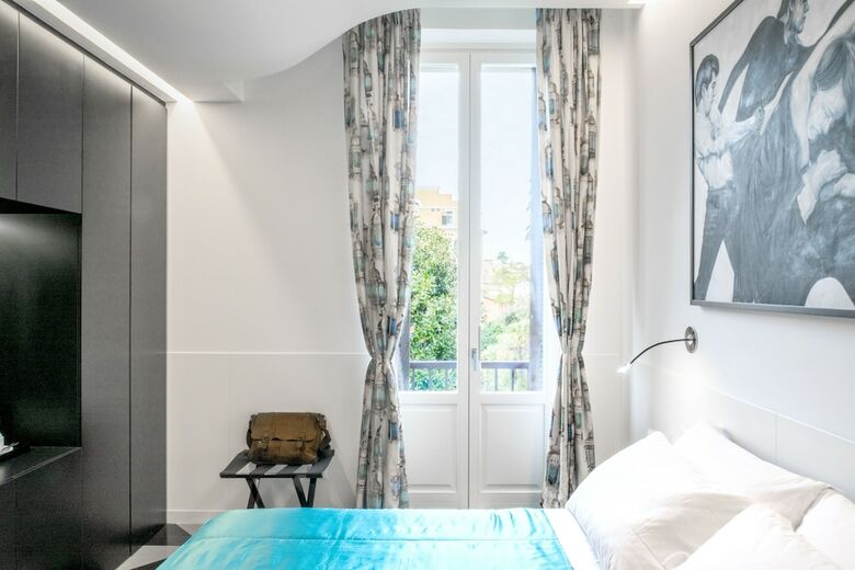 Hotel V-accommodation Ivfontane