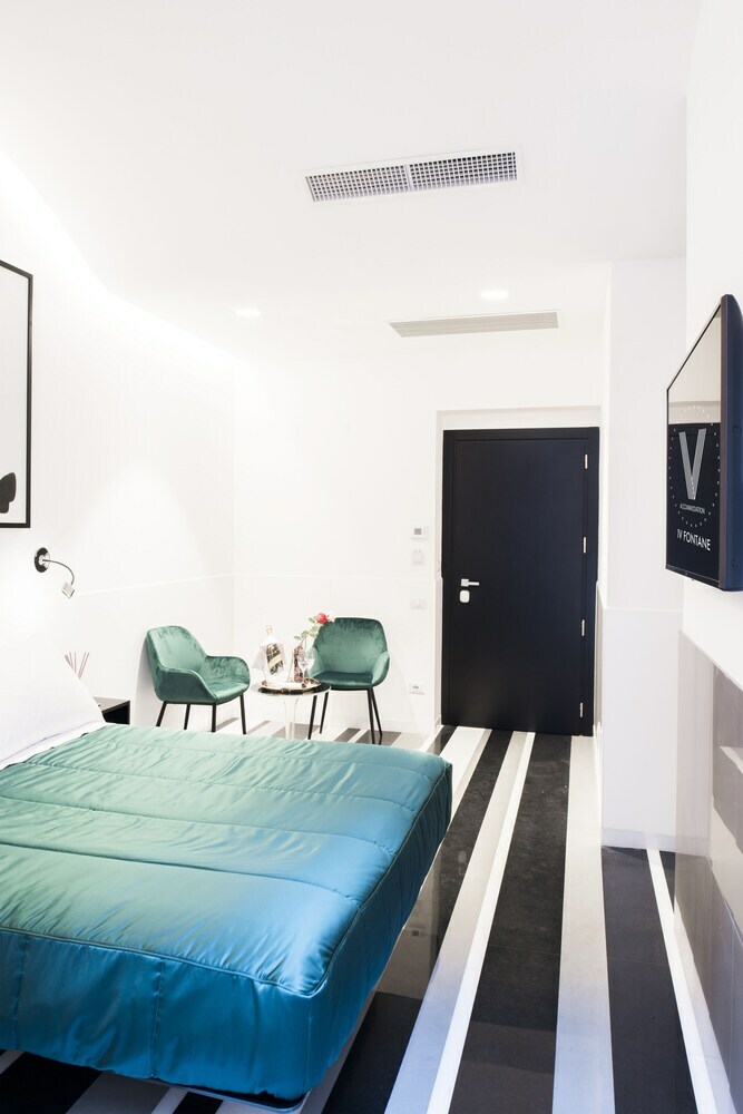 Hotel V-accommodation Ivfontane