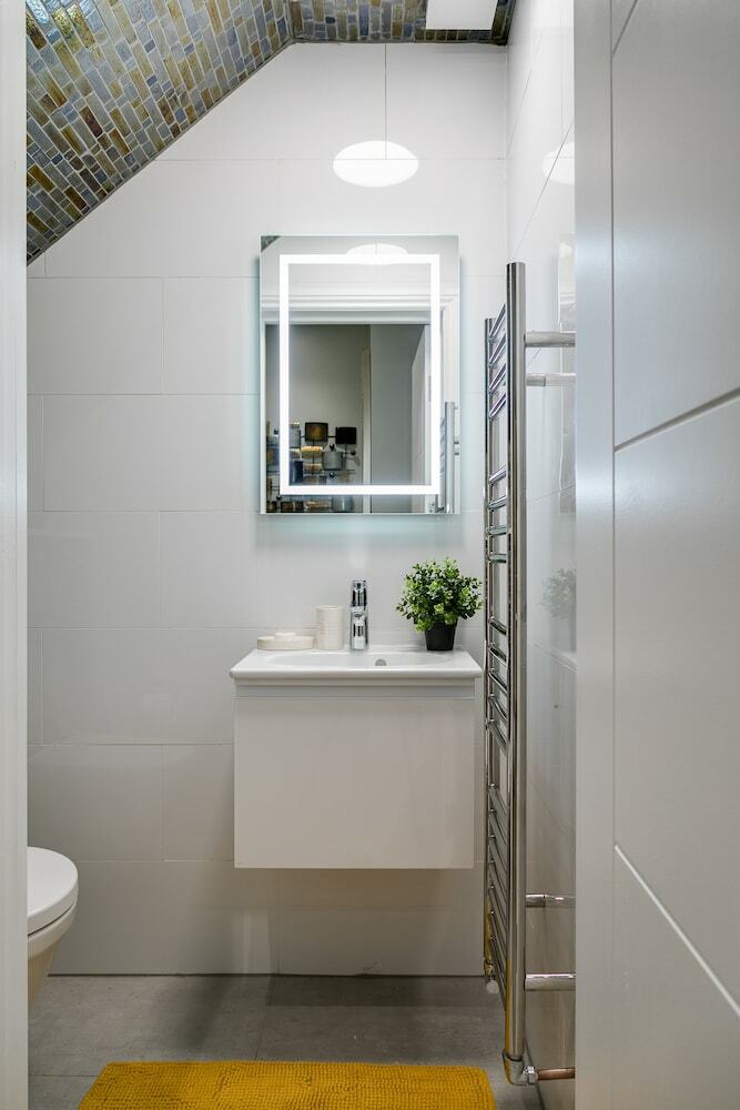 Carlton Vale Apartments