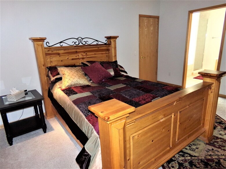 Fawn Townhome 4 Bed 3 Bath Htjp4