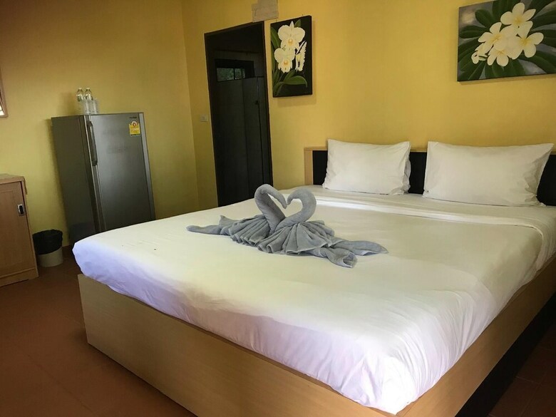 Hotel Baan Prakaikaew Resort