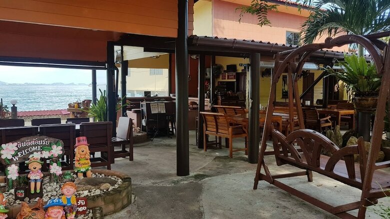 Hotel Baan Prakaikaew Resort