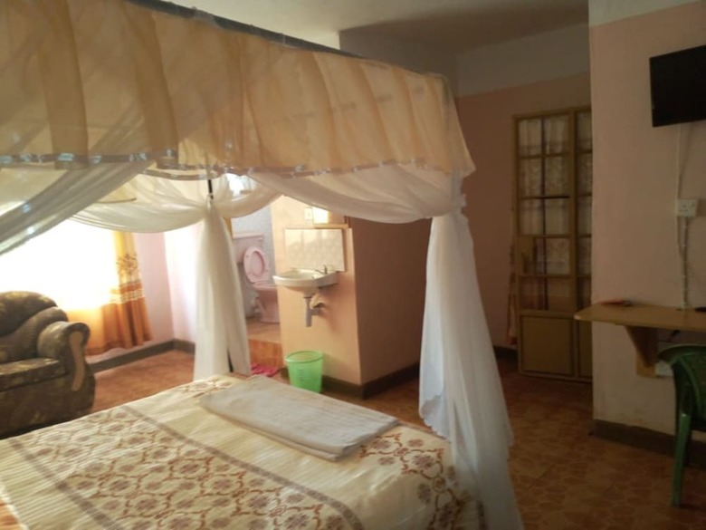 Hotel Prestige Guest Lodge