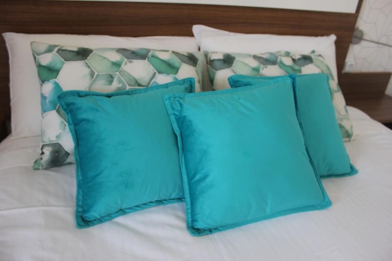 Aparthotel Lukentum Suites Alicante