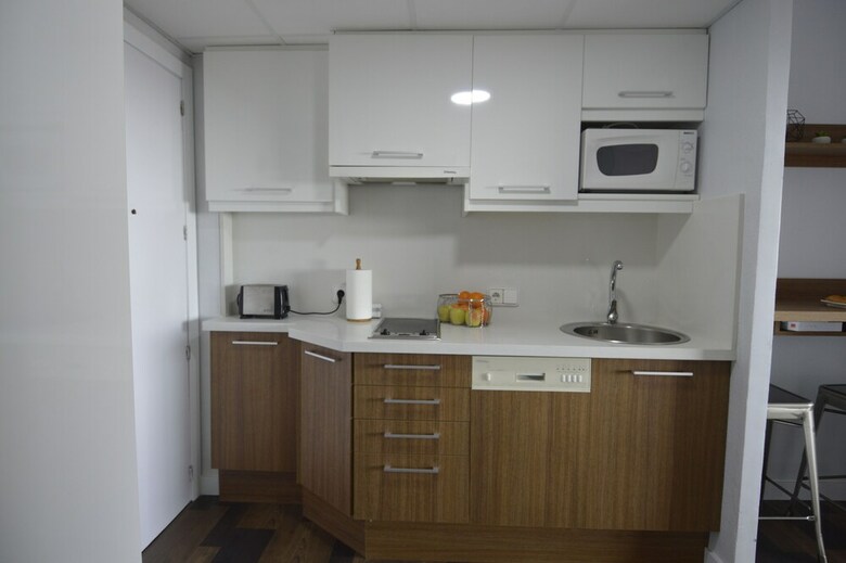 Aparthotel Lukentum Suites Alicante