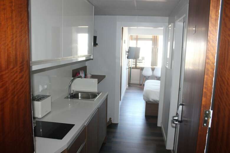 Aparthotel Lukentum Suites Alicante