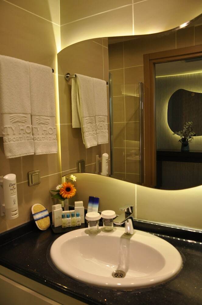 Orty Airport Hotel