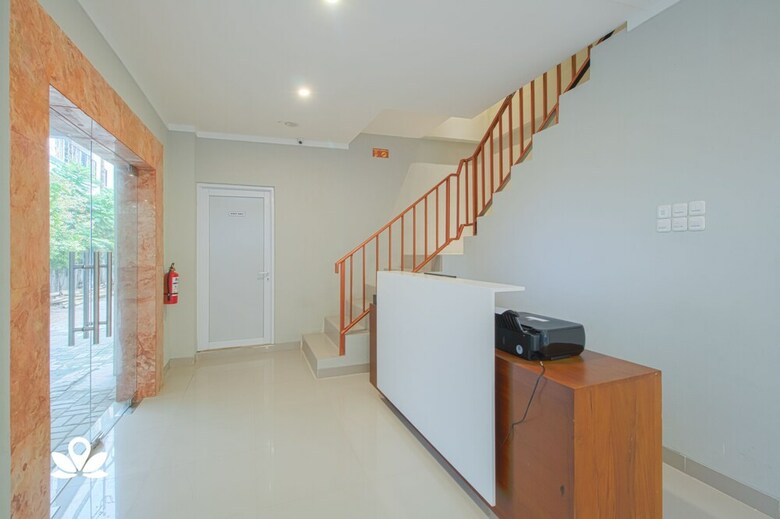 Hotel Zen Rooms de 80's Pondok Labu