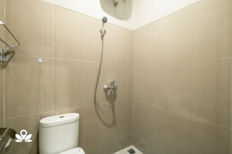 Hotel Zen Rooms de 80's Pondok Labu