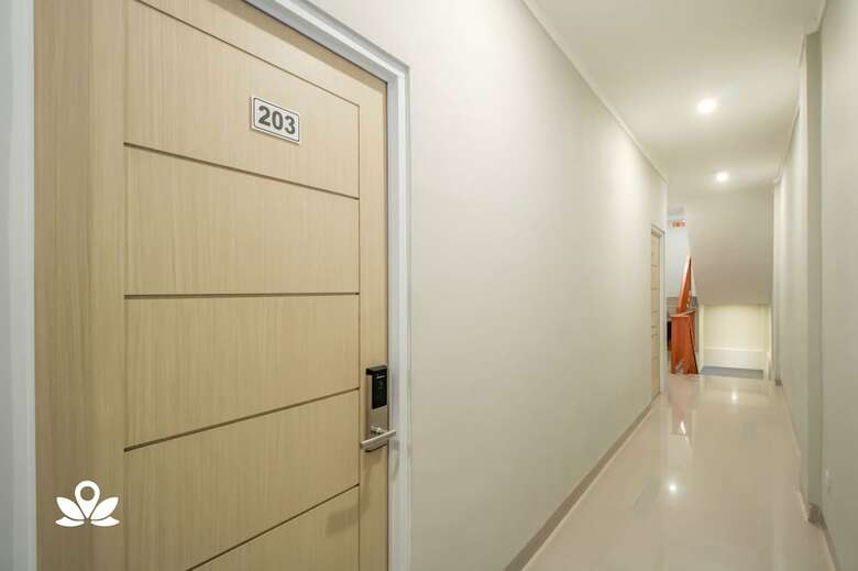 Hotel Zen Rooms de 80's Pondok Labu