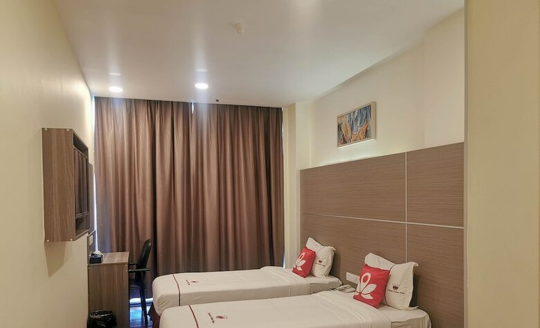 Hotel Zen Rooms Ambassador Residence