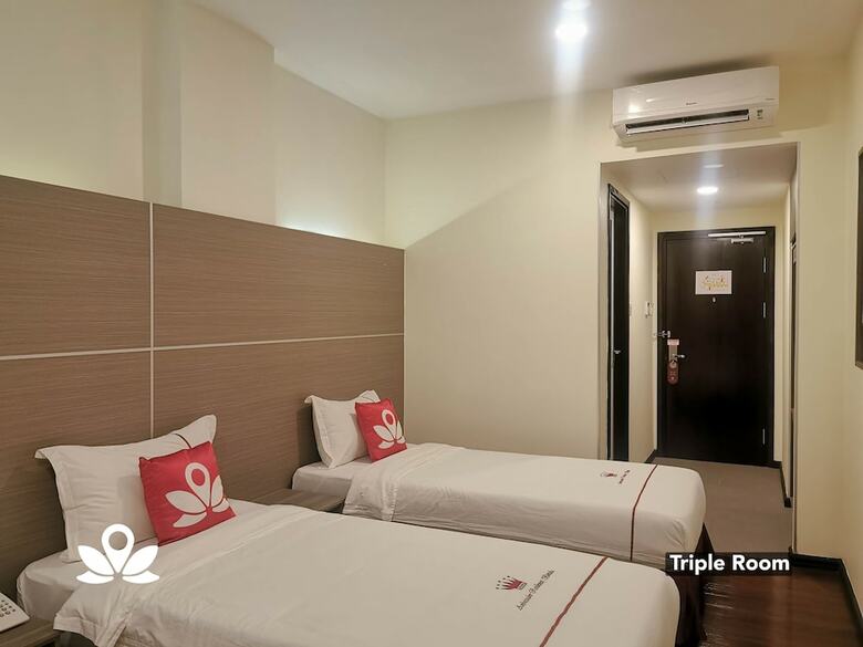 Hotel Zen Rooms Ambassador Residence