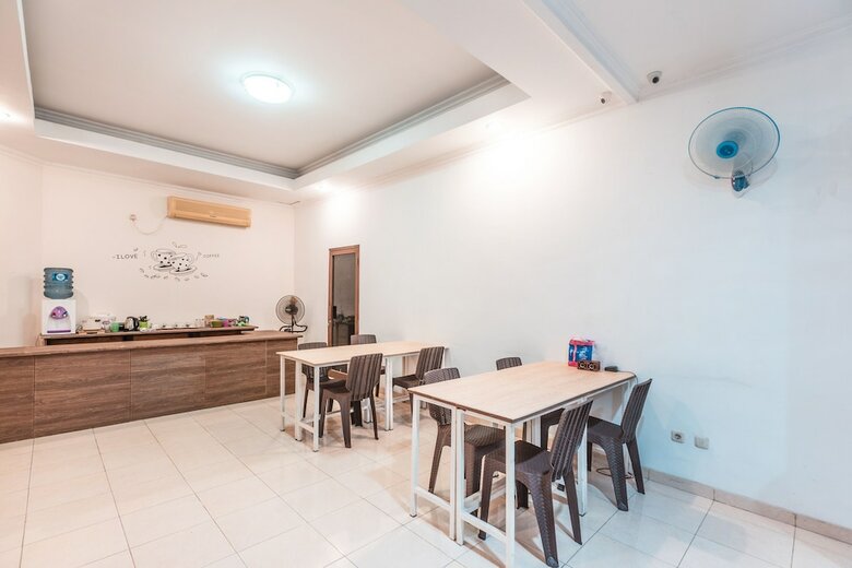 Hotel Oyo 2034 Eden Guest House Syariah