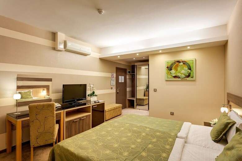 Hotel Tami Residence