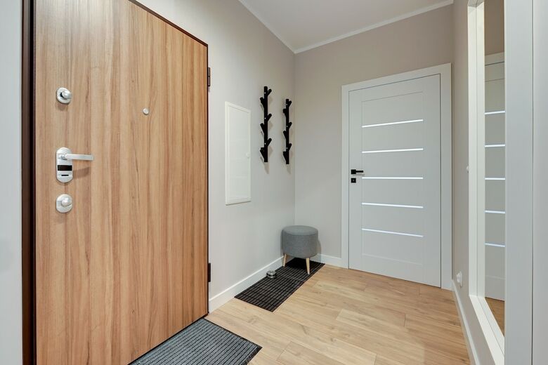 Blue Mandarin Apartments - Garden Gates