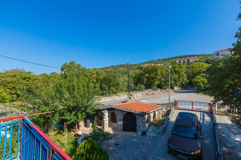 Apartments Luji