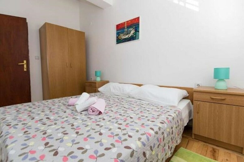 Apartments Ivan