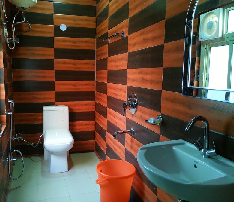Hotel Kishore Da Inn