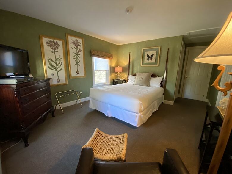 Posada Roger Sherman Inn