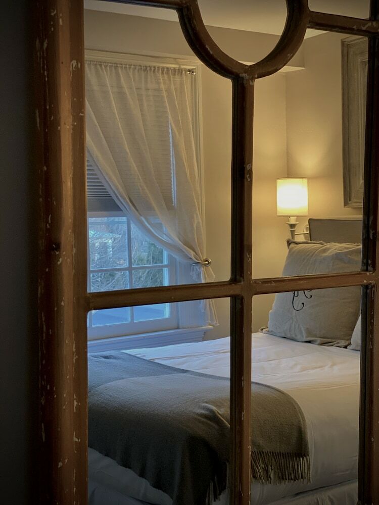 Posada Roger Sherman Inn