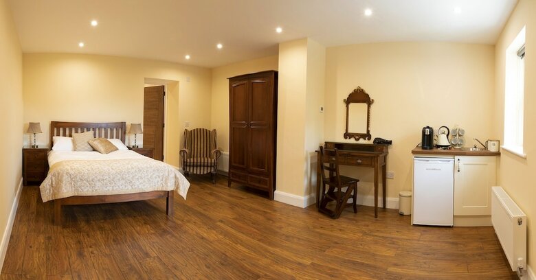 Bed & Breakfast Heather House