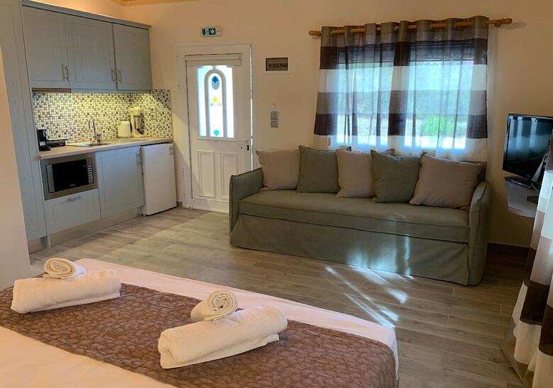 Aparthotel Iliovasilema