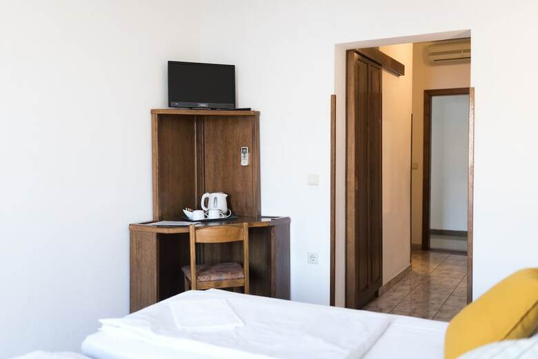Apartamentos Mb Bed & Breakfast