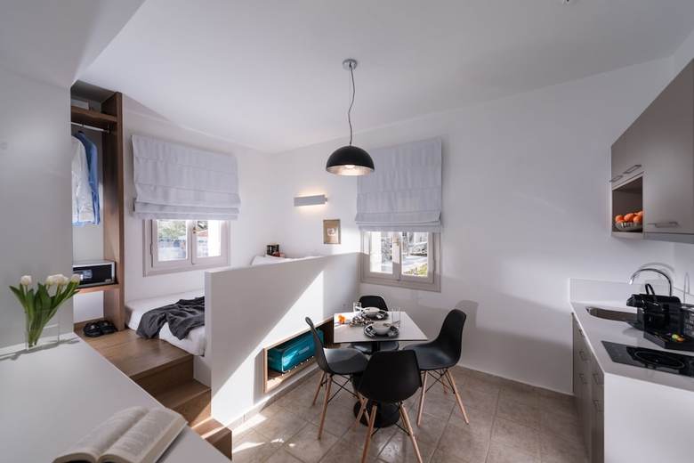 Hotel Avdou Retreat Collection
