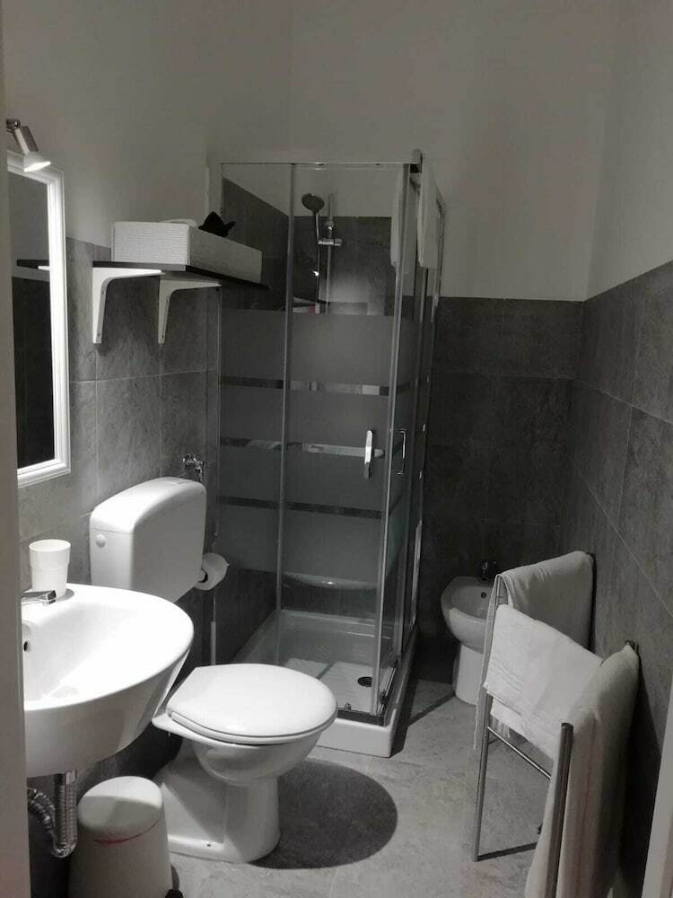 Bed & Breakfast Home Fontanarossa Airport