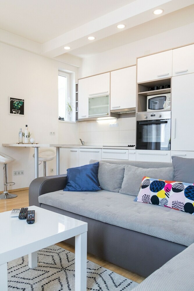 Apartamento Modern And Bright Studio In Main Pedestrian Zone