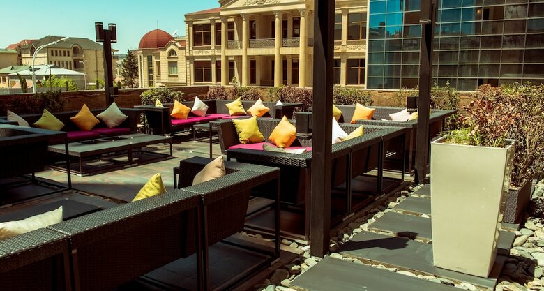 Ramada Hotel & Suites Baku