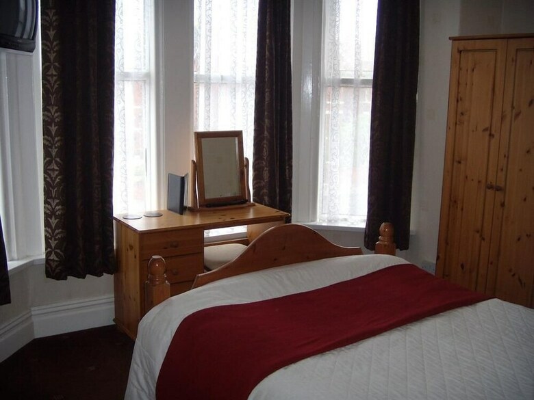 Bed & Breakfast Whitworth Falls Hotel