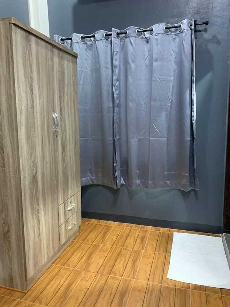 Hotel Narasiri Place