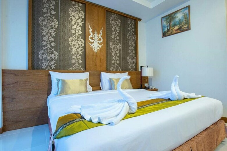 Sea Star Patong Hotel