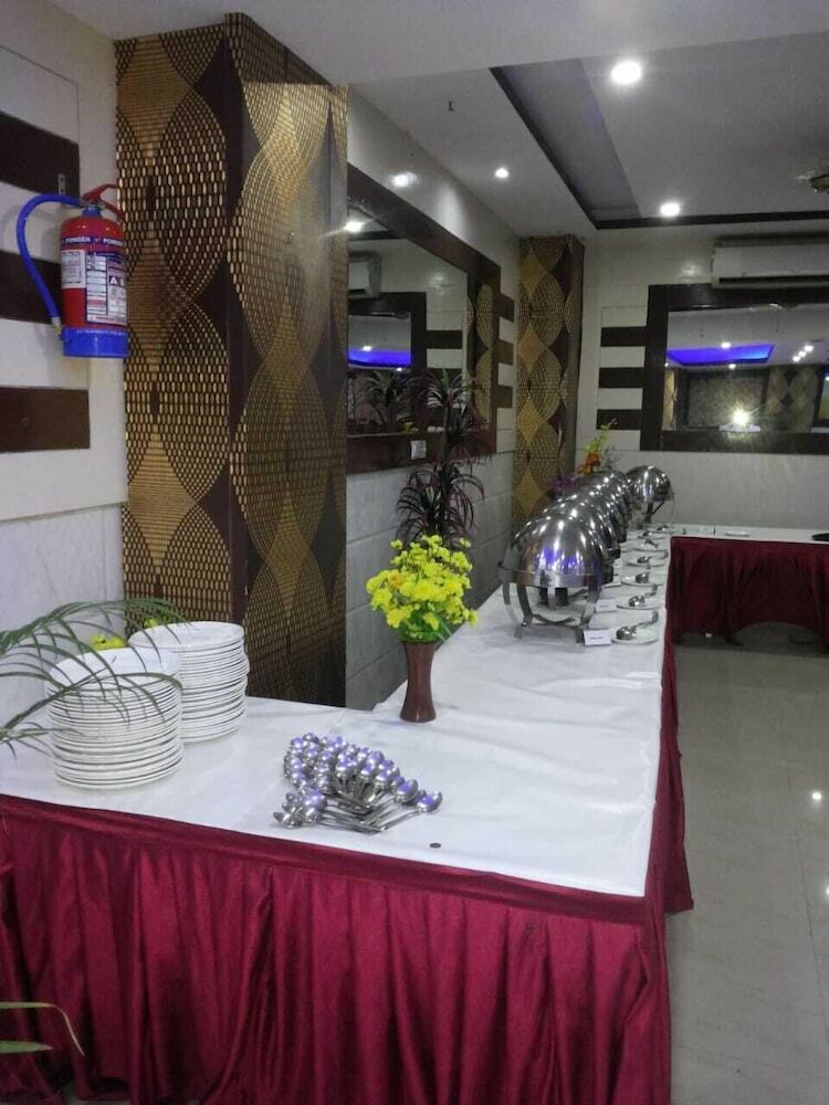 Hotel Green View Palace
