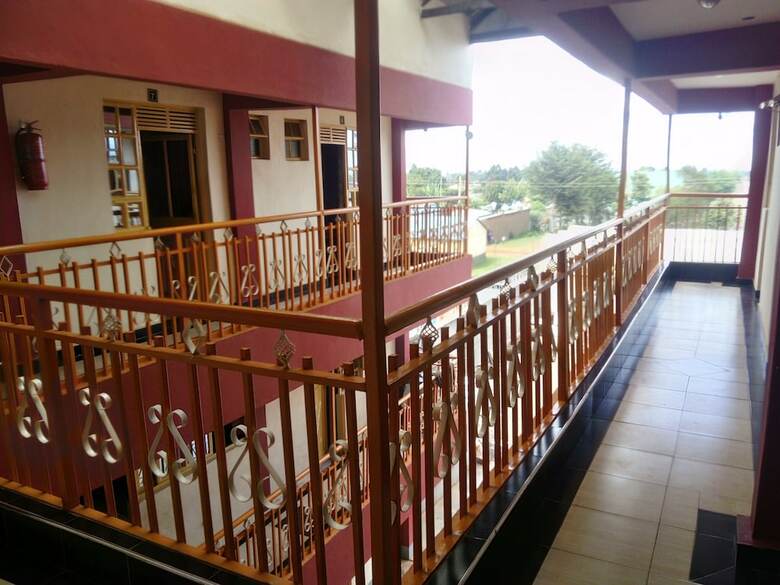Hotel Kq Grill And Bistro