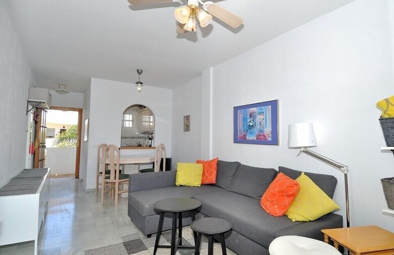 Topfloor Apartment In Las Colinas Ref 52