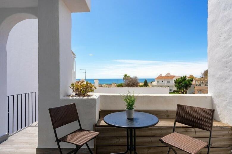 Stunning 2br Apartment Near The Beach Ref 54