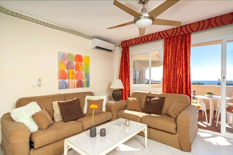 An Oasis Apartment Between Fuengirola And Marbella Ref 21
