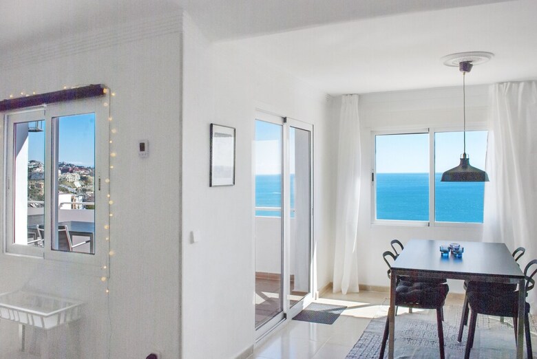 Beachclose Apartment With Large Terrace And Pool Ref 6