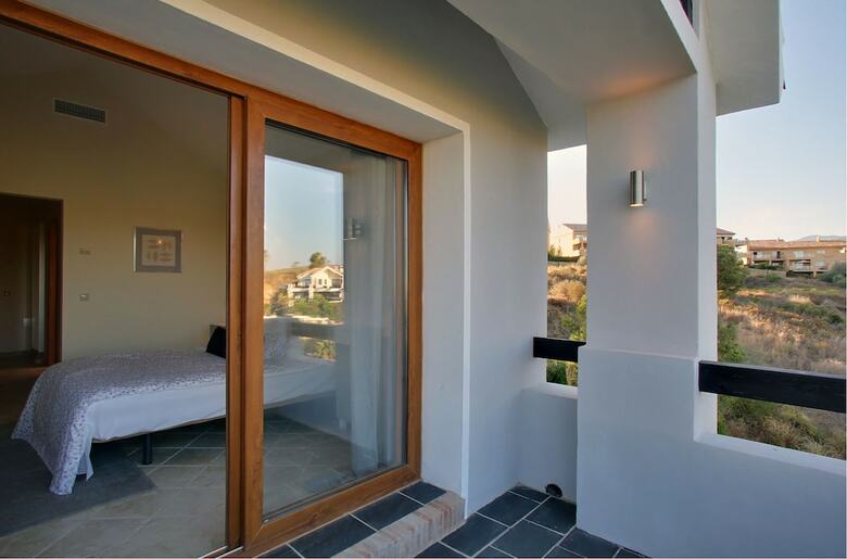 Villa Sof�a Golf 15 Min From Puerto Ban�s