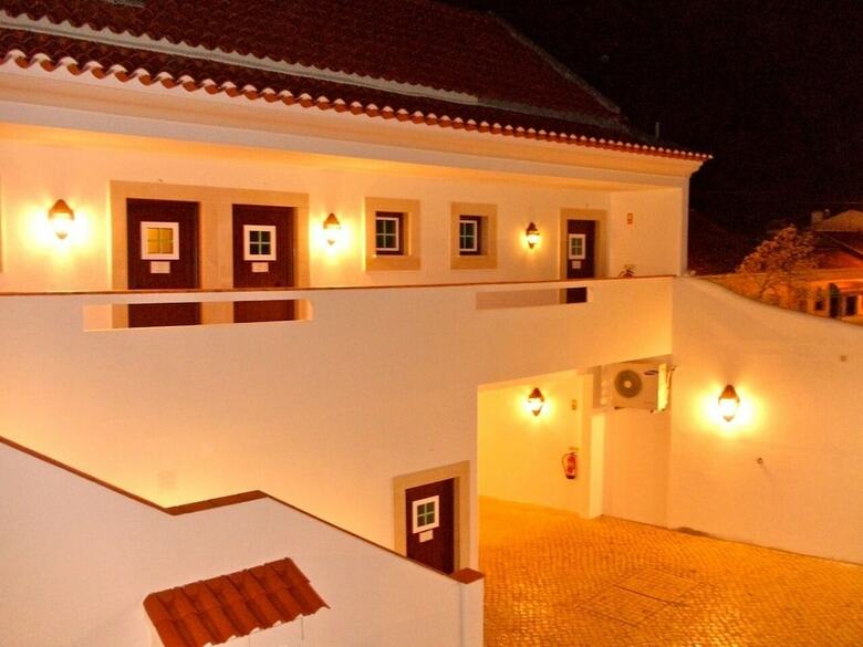 Hotel Casa Do Largo - Goleg�